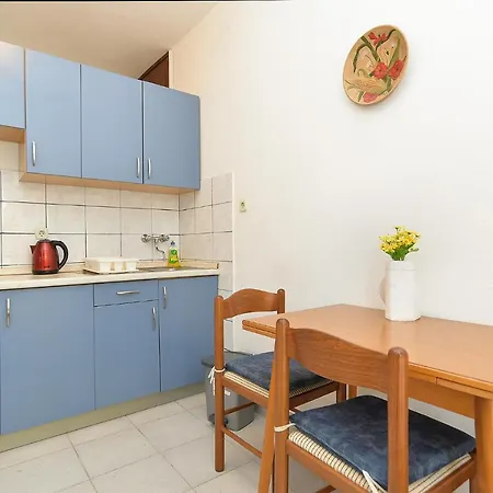 Plominska 938 Apartman