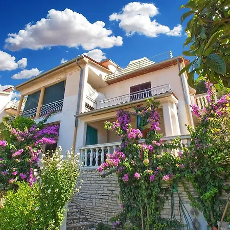 Apartman Plominska 938
